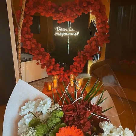 Domaine Des Pins La Au Bord De L'eau Grundviller